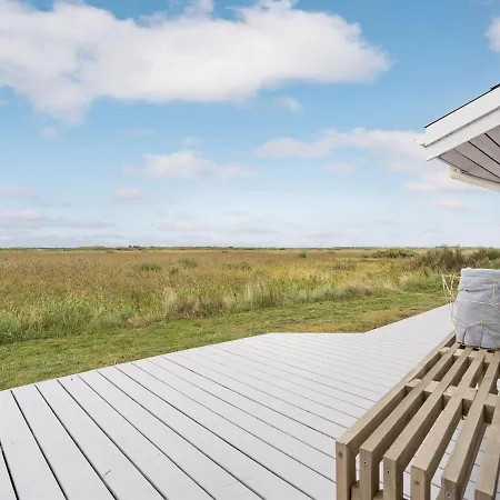 Holiday Isulf - 400m From The Sea In Western Jutland By Interhome * Lakolk