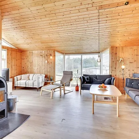 Holiday Isulf - 400m From The Sea In Western Jutland By Interhome