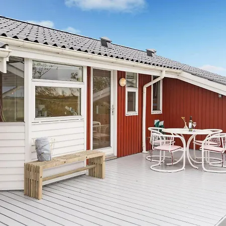 펜션 Holiday Isulf - 400m From The Sea In Western Jutland By Interhome *
