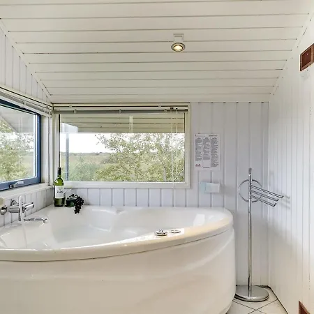 펜션 Holiday Isulf - 400m From The Sea In Western Jutland By Interhome *