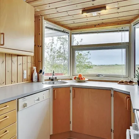 Holiday Isulf - 400m From The Sea In Western Jutland By Interhome *